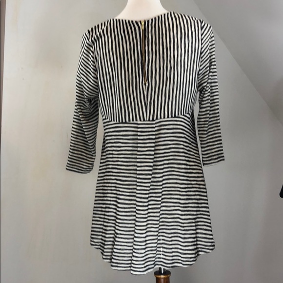 W5 knit tunic with back gathering detail - Picture 4 of 6